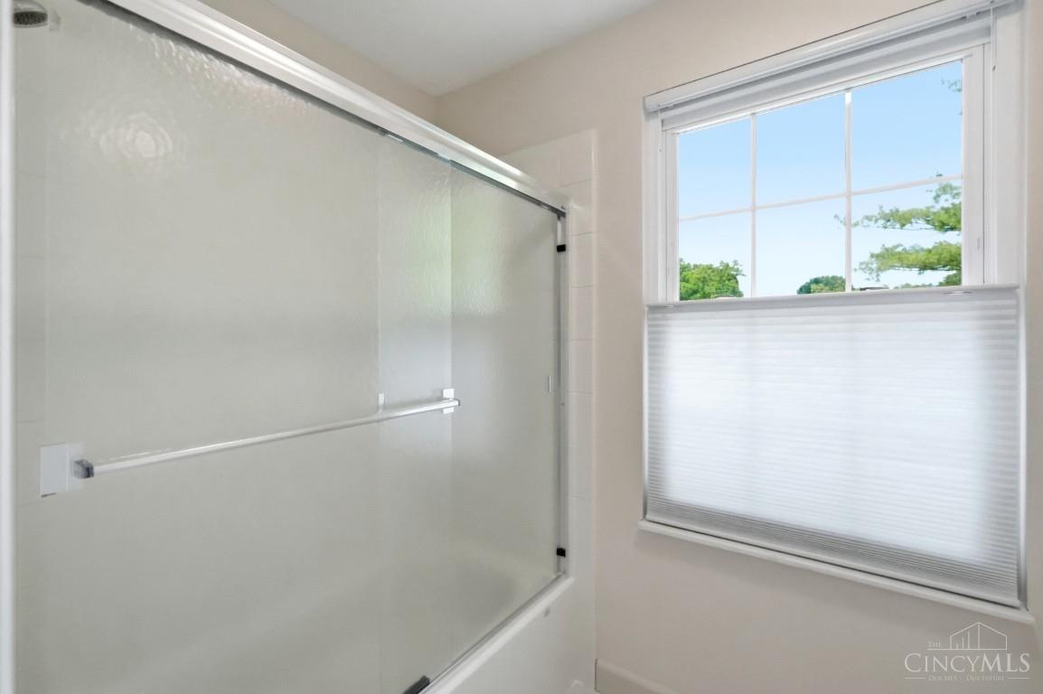 7590 Rolling Meadows Drive, West Chester, OH, 45069 — photo 31