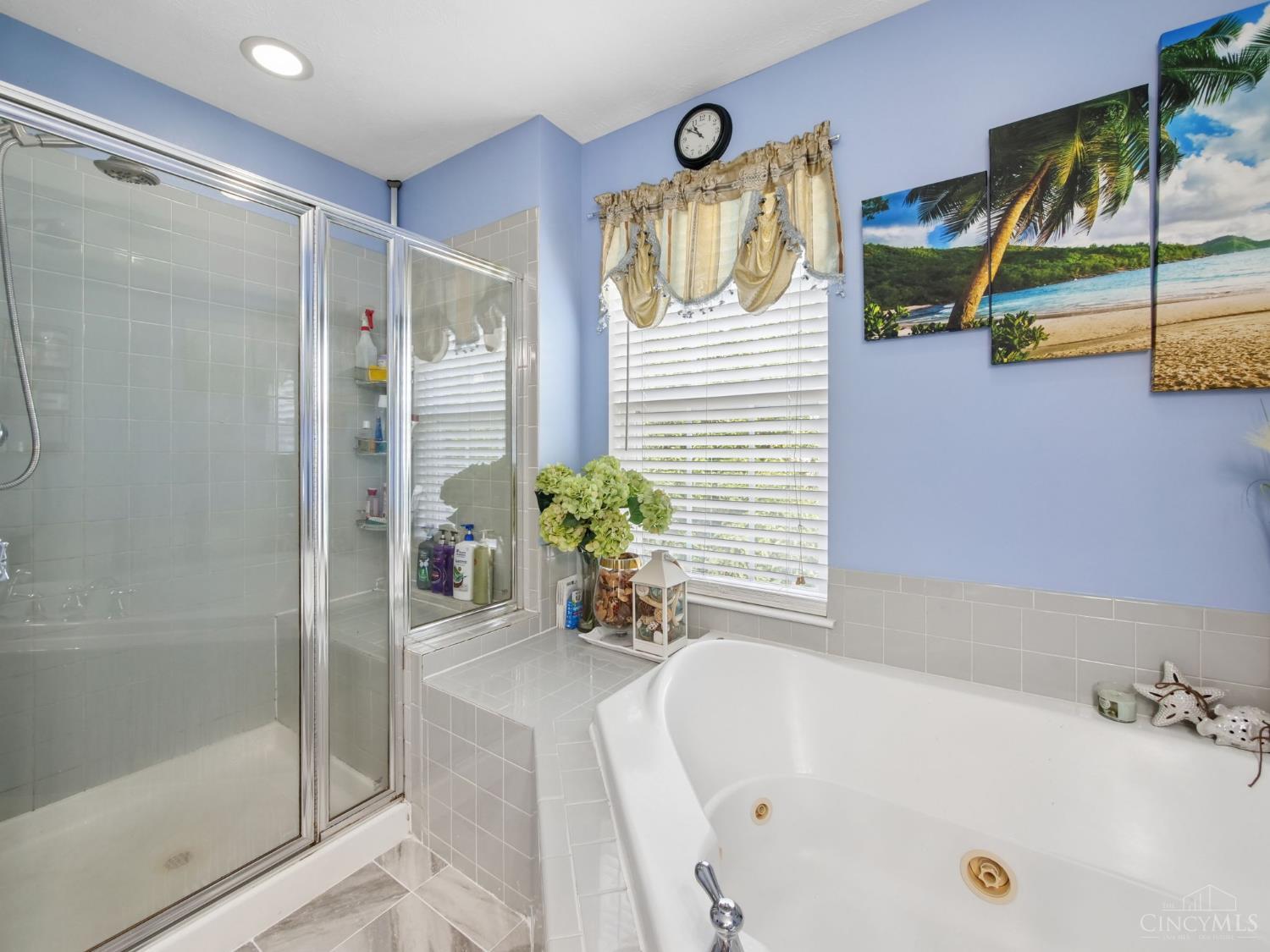8200 Vadith Court, West Chester, OH, 45069 — photo 2