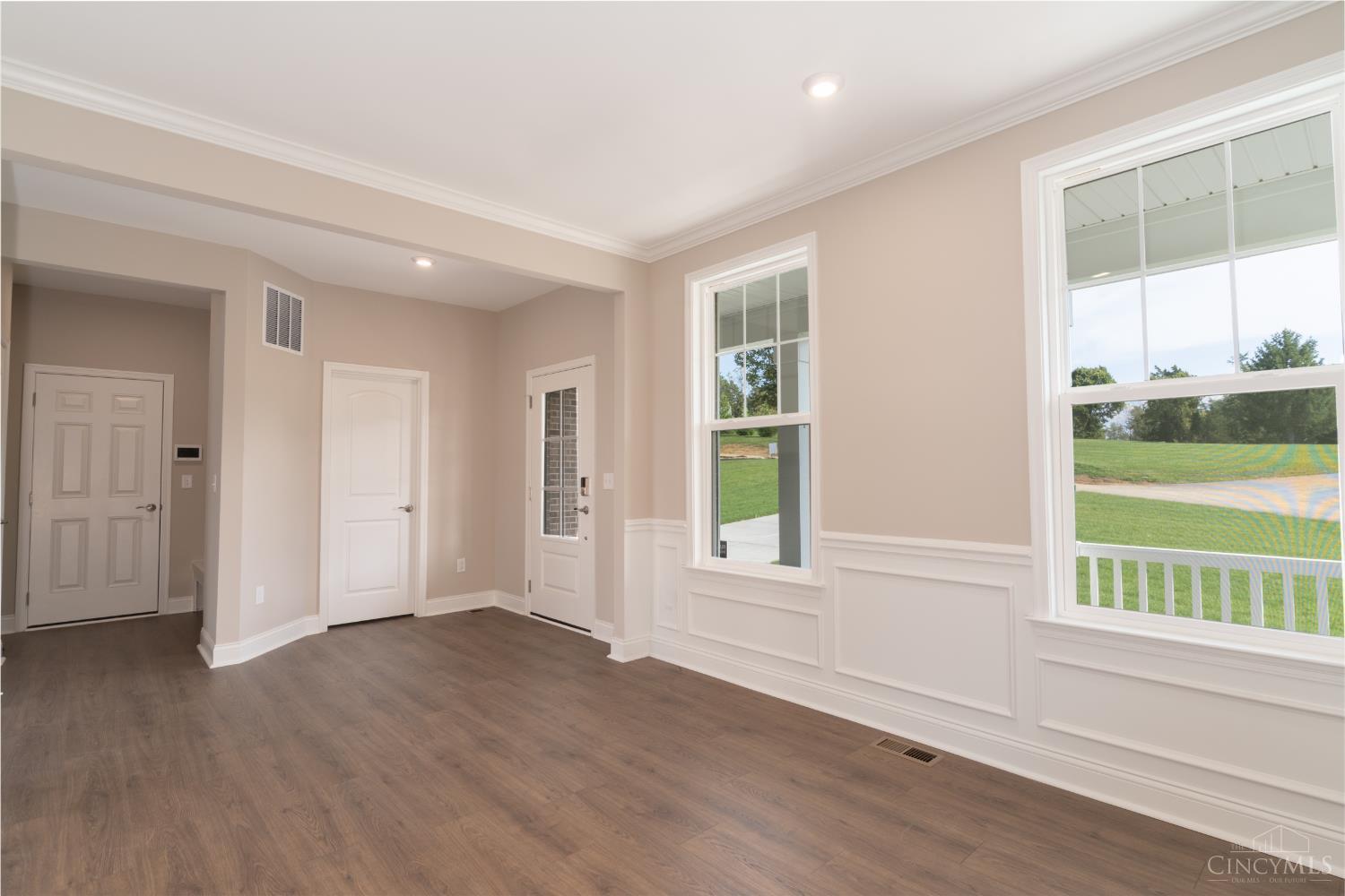6977 Carlinridge Lane, Green Twp, OH, 45248 — photo 5