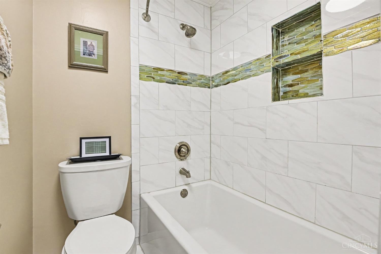 5564 Oliver Court, Sharonville, OH, 45241 — photo 17
