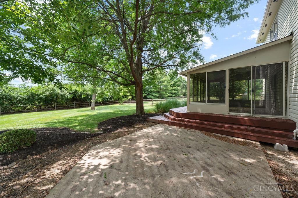 8092 Thistlewood Drive, West Chester, OH, 45069 — photo 43