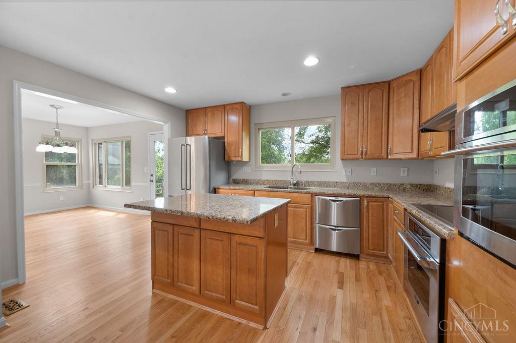 8092 Thistlewood Drive, West Chester, OH, 45069 — photo 15