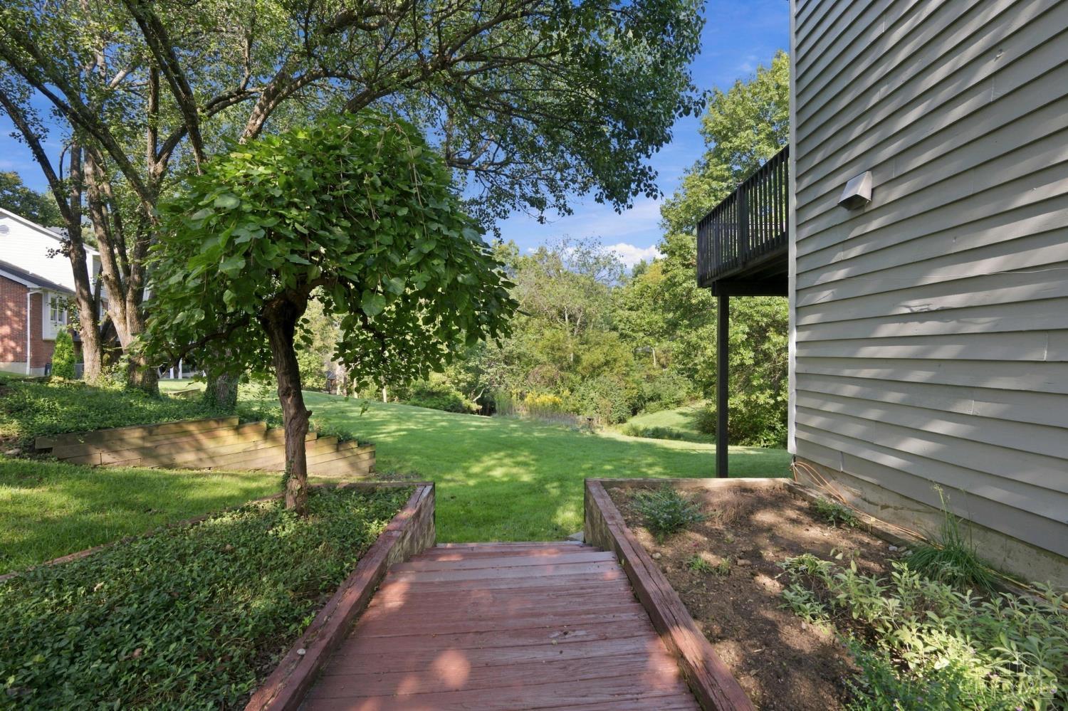 6865 Fox Hill Lane, Madeira, OH, 45236 — photo 57