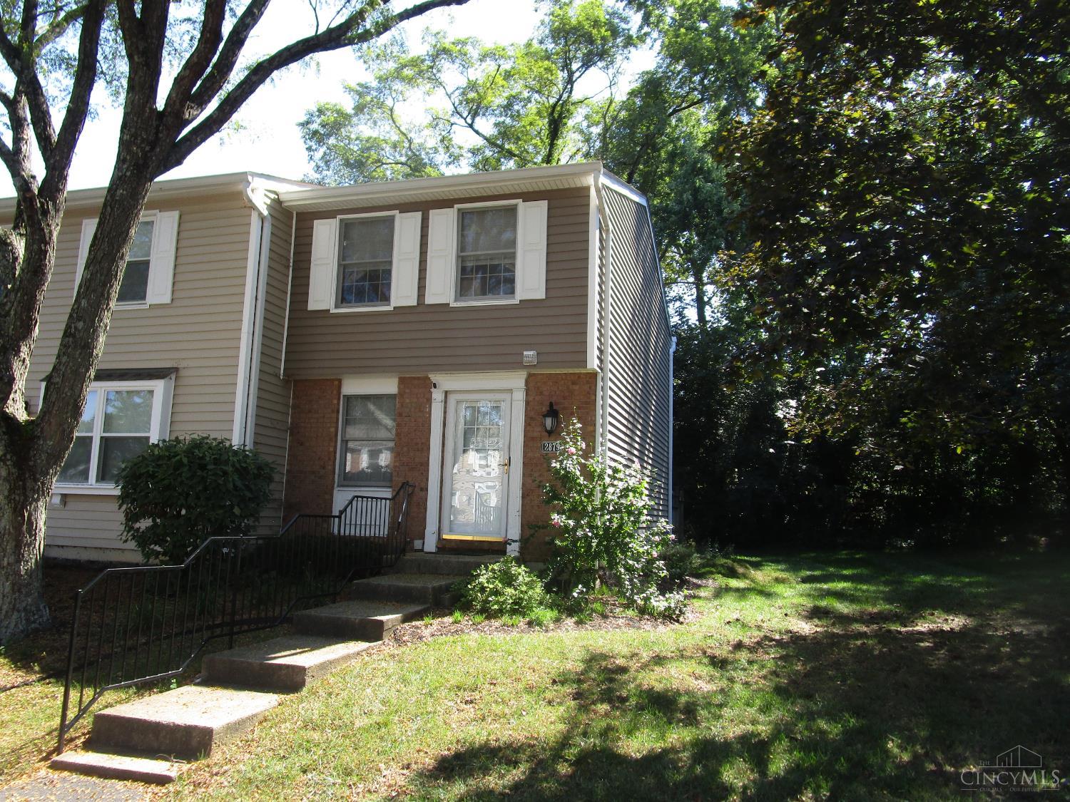 Photo 1 of Sale Pending at 2879 Mossy Brink Ct, Deerfield Twp., OH 45039 | MLS# 1894117 | Listing updated on 2026-09-18