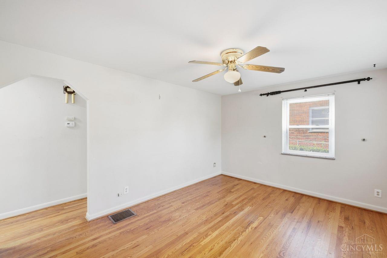 Photo 3 of Single family home for sale at 8532 Darnell Ave, Sycamore Twp, OH 45236 | MLS# 1894360 | Listing updated on 2026-10-02