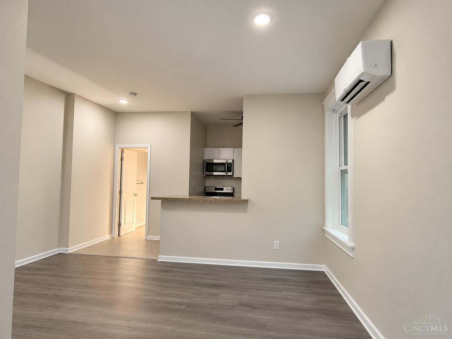 2156 Clifton Avenue, Cincinnati, OH, 45219 — photo 17