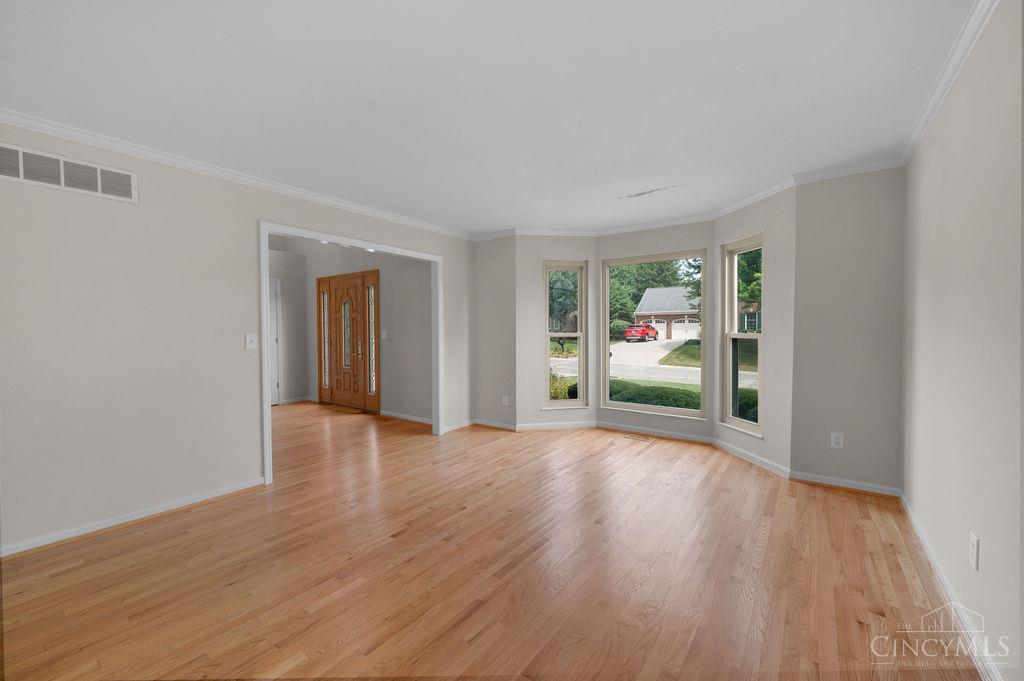 8092 Thistlewood Drive, West Chester, OH, 45069 — photo 4