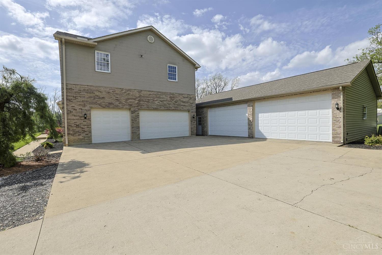 10404 Lees Creek Road, Harrison Twp, OH, 45030 — photo 42