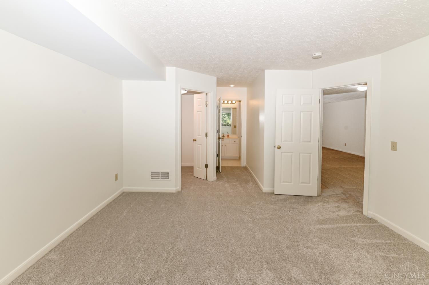 6528 Silverfox Drive, Cincinnati, OH, 45230 — photo 44