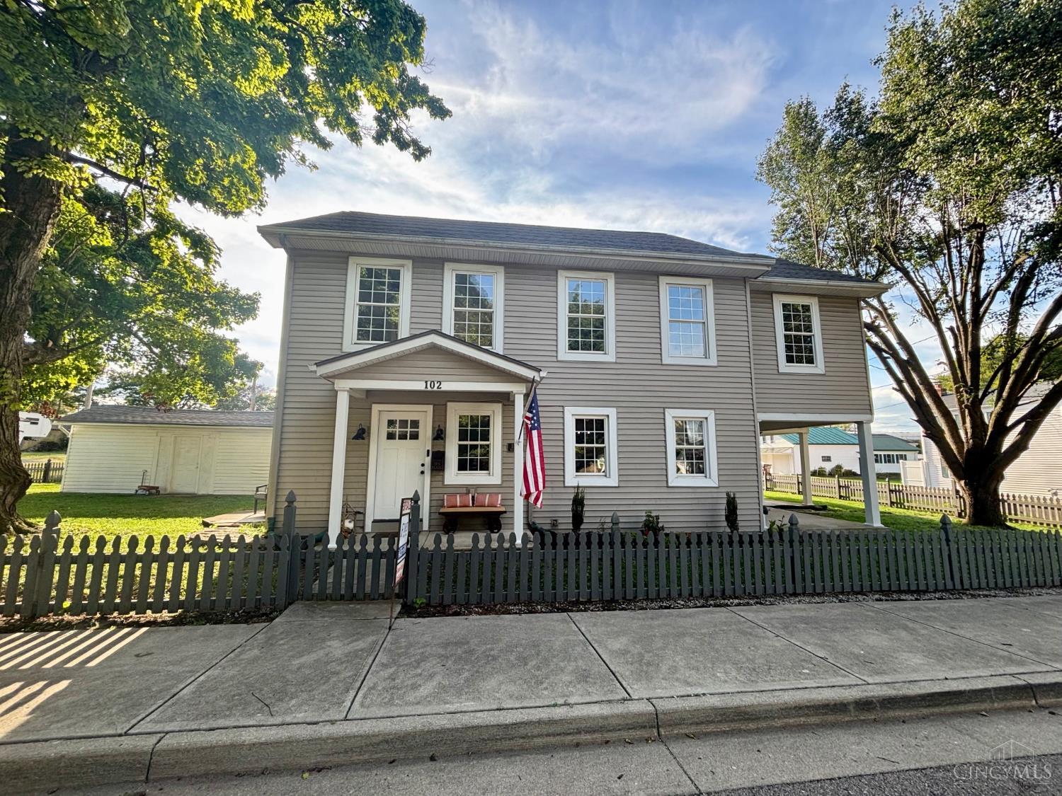 102 S Elm Street
