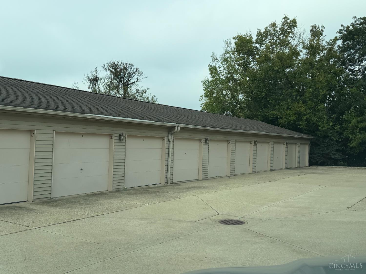 3971 School Section Road #21, Green Twp, OH, 45211 — photo 4