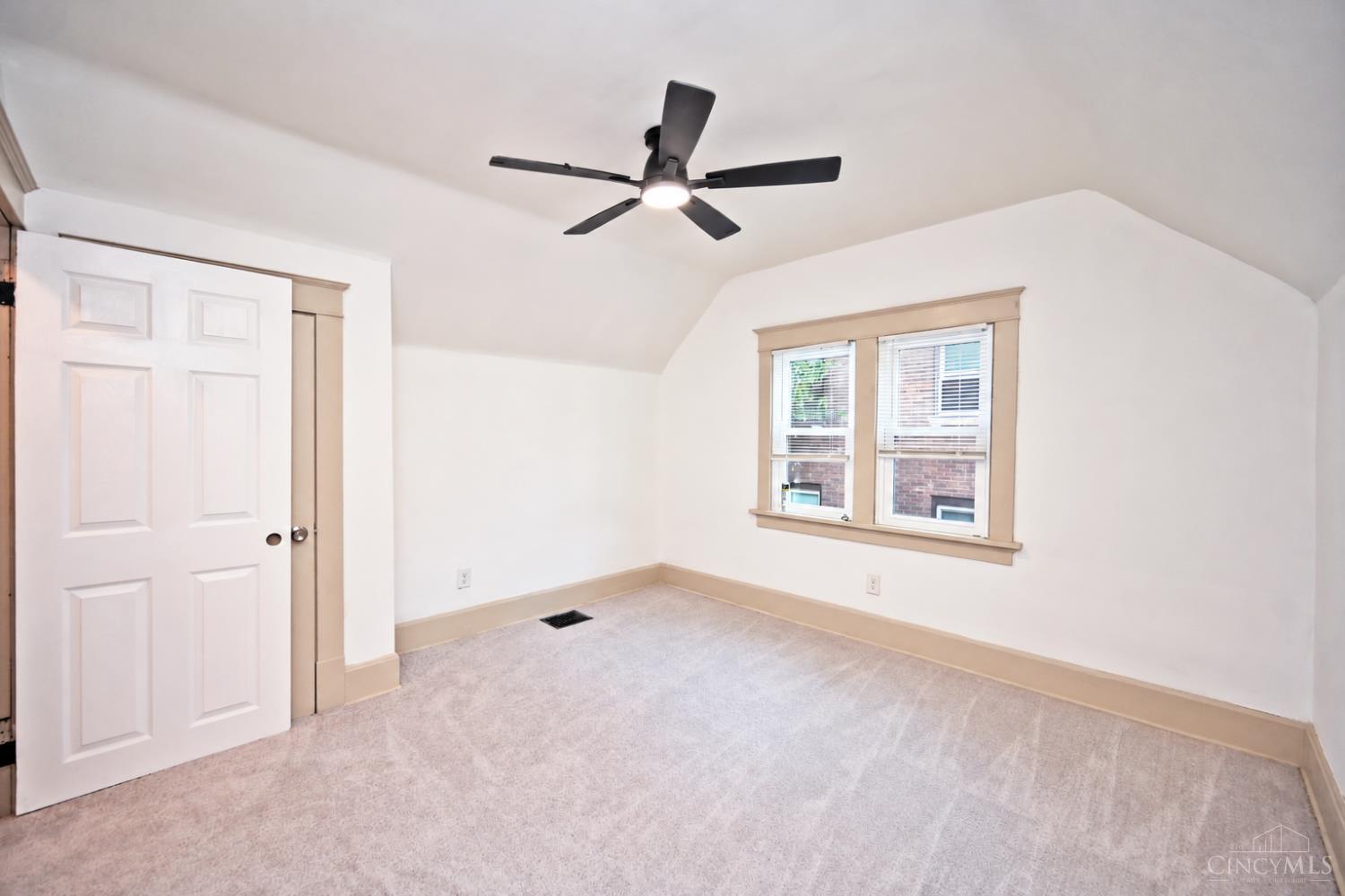 395 Elberon Avenue, Cincinnati, OH, 45205 — photo 30