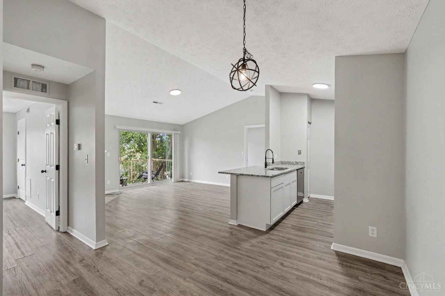 Photo 3 of Condo for sale at 5985 Meadow Crk Dr #9, Miami Twp, OH 45150 | MLS# 1894546 | Listing updated on 2026-09-24