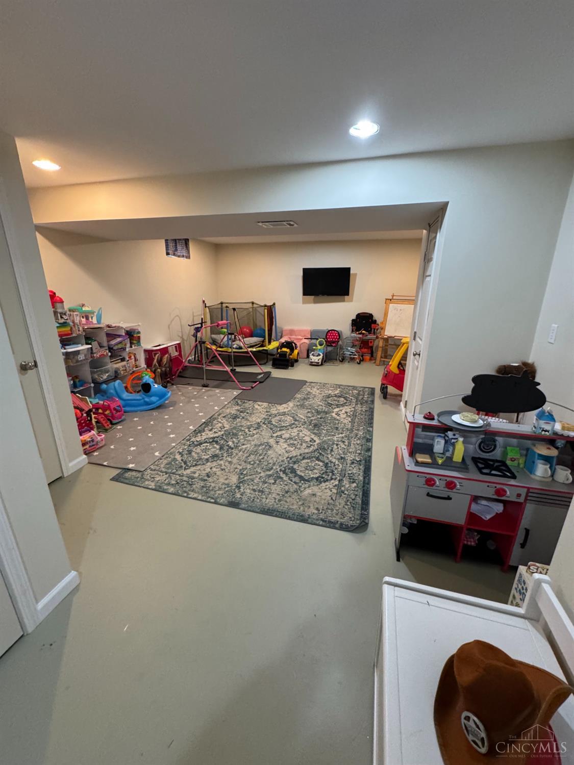 5865 Hayden Drive, Middletown, OH, 45042 — photo 5