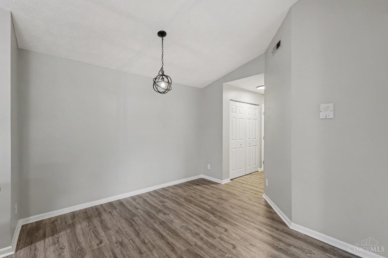 Photo 4 of Condo for sale at 5985 Meadow Crk Dr #9, Miami Twp, OH 45150 | MLS# 1894546 | Listing updated on 2026-09-24
