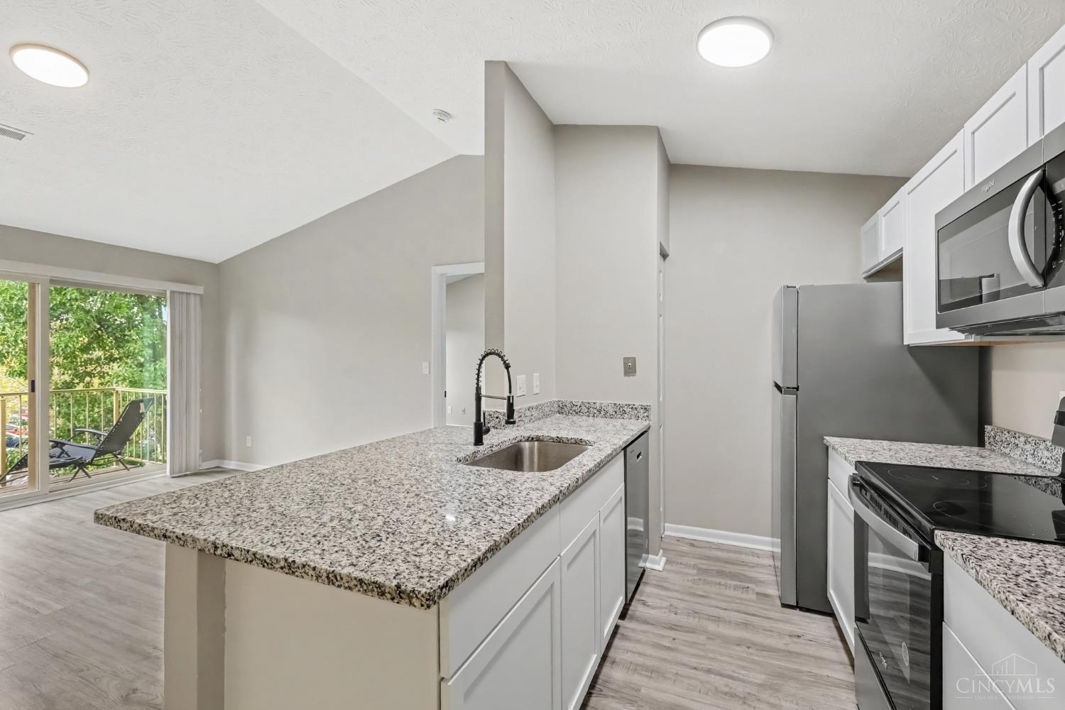 Photo 3 of Condo for sale at 5985 Meadow Crk Dr #9, Miami Twp, OH 45150 | MLS# 1894546 | Listing updated on 2026-09-24