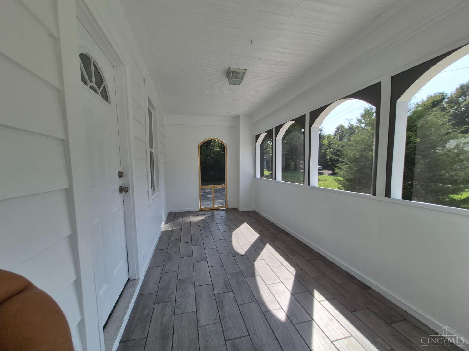Photo 3 of Single family home for sale at 43 Chestnut Ave, Wyoming, OH 45215 | MLS# 1894547 | Listing updated on 2026-09-23