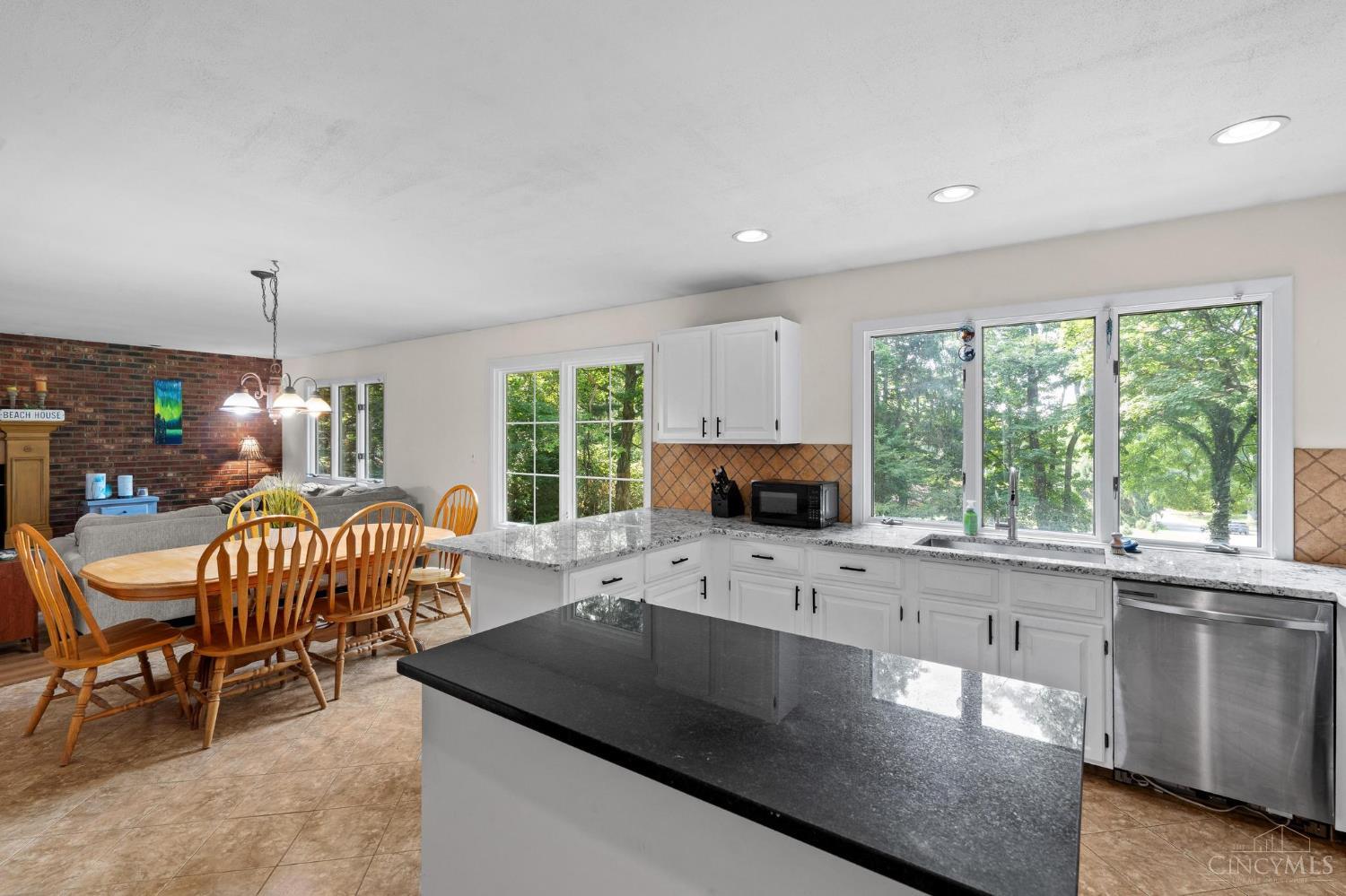 303 Whipp Road, Washington Twp, OH, 45459 — photo 12