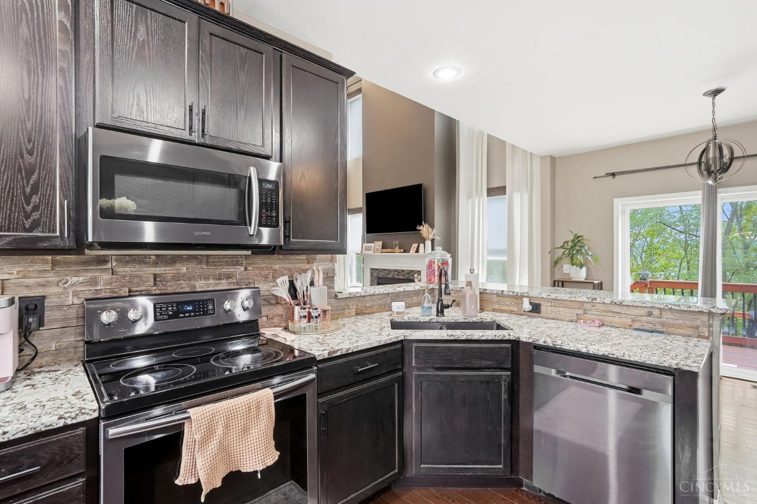 7477 Hunters Creek Lane, Colerain Twp, OH, 45247 — photo 18