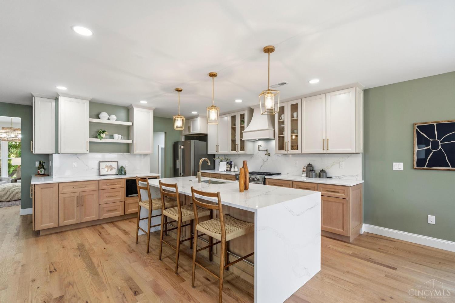 3834 Petoskey Avenue, Mariemont, OH, 45227 — photo 13