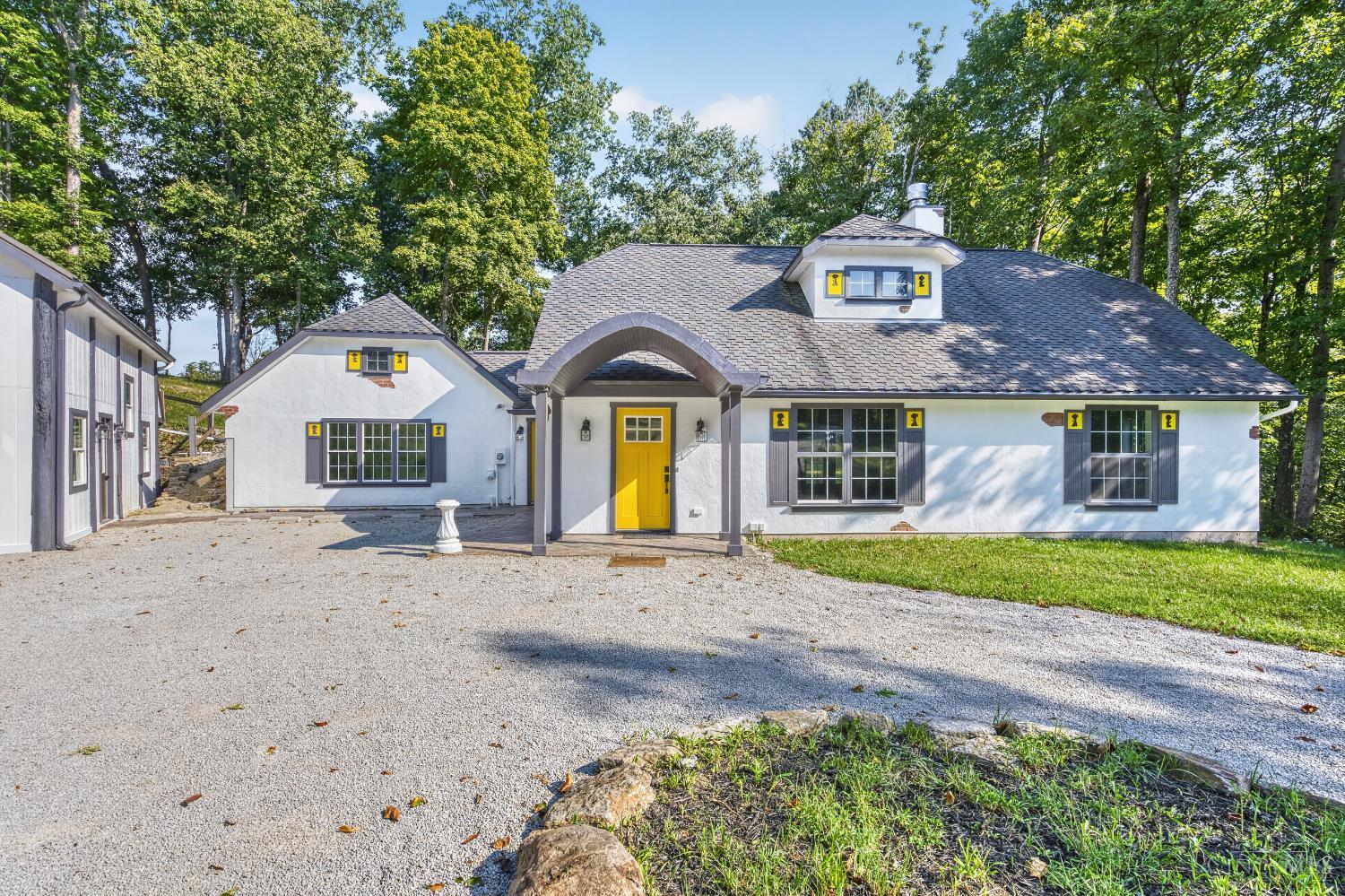1843 Adams Road, Hamilton Twp, OH, 45140 — photo 2