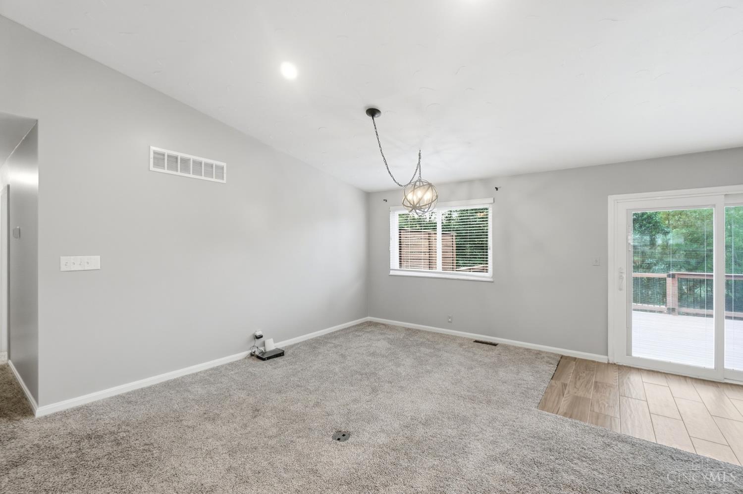 6821 Rackview Road, Green Twp, OH, 45248 — photo 13