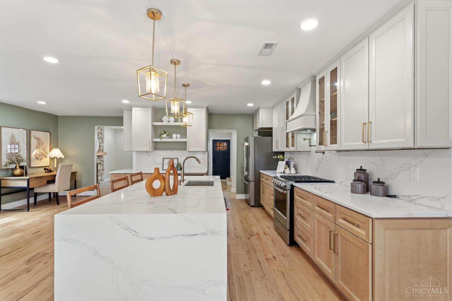 3834 Petoskey Avenue, Mariemont, OH, 45227 — photo 15