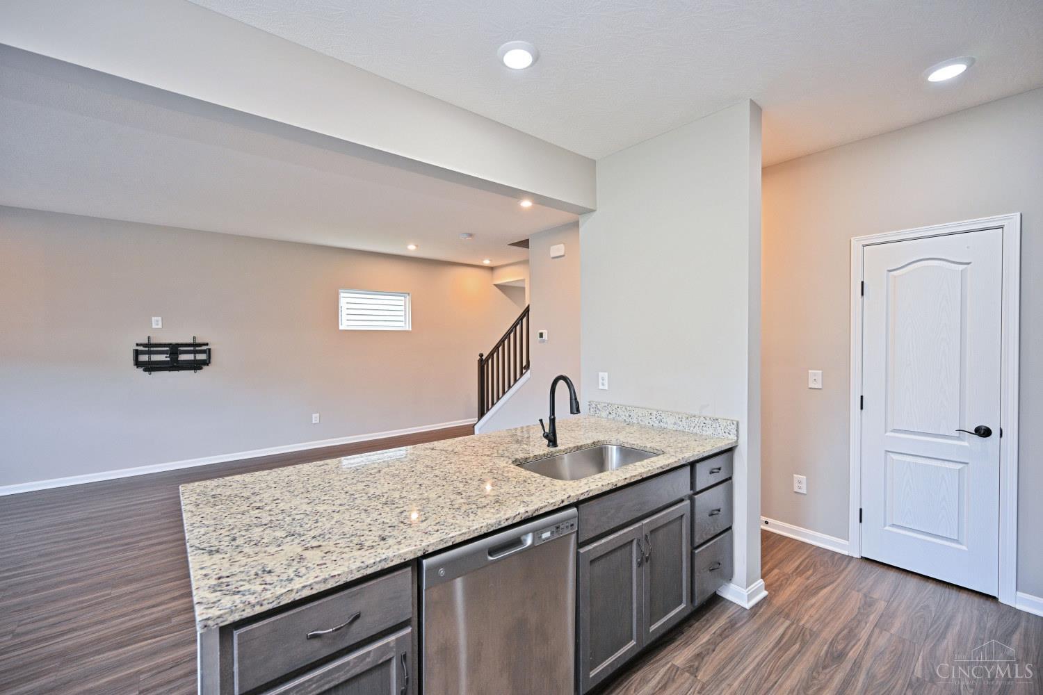 1538 Summerview Lane, Miami Twp, OH, 45150 — photo 14
