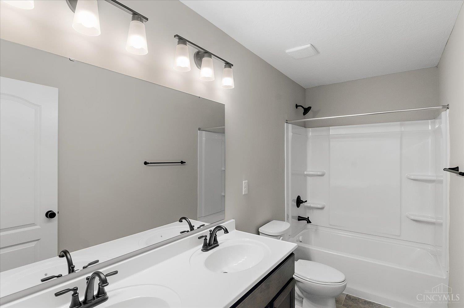 622 Tulip Court, Yellow Springs, OH, 45387 — photo 25