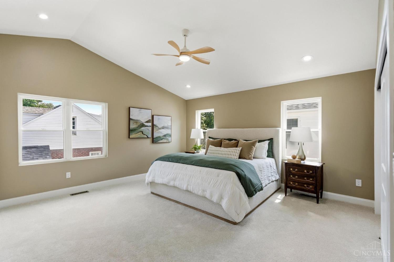 3834 Petoskey Avenue, Mariemont, OH, 45227 — photo 23