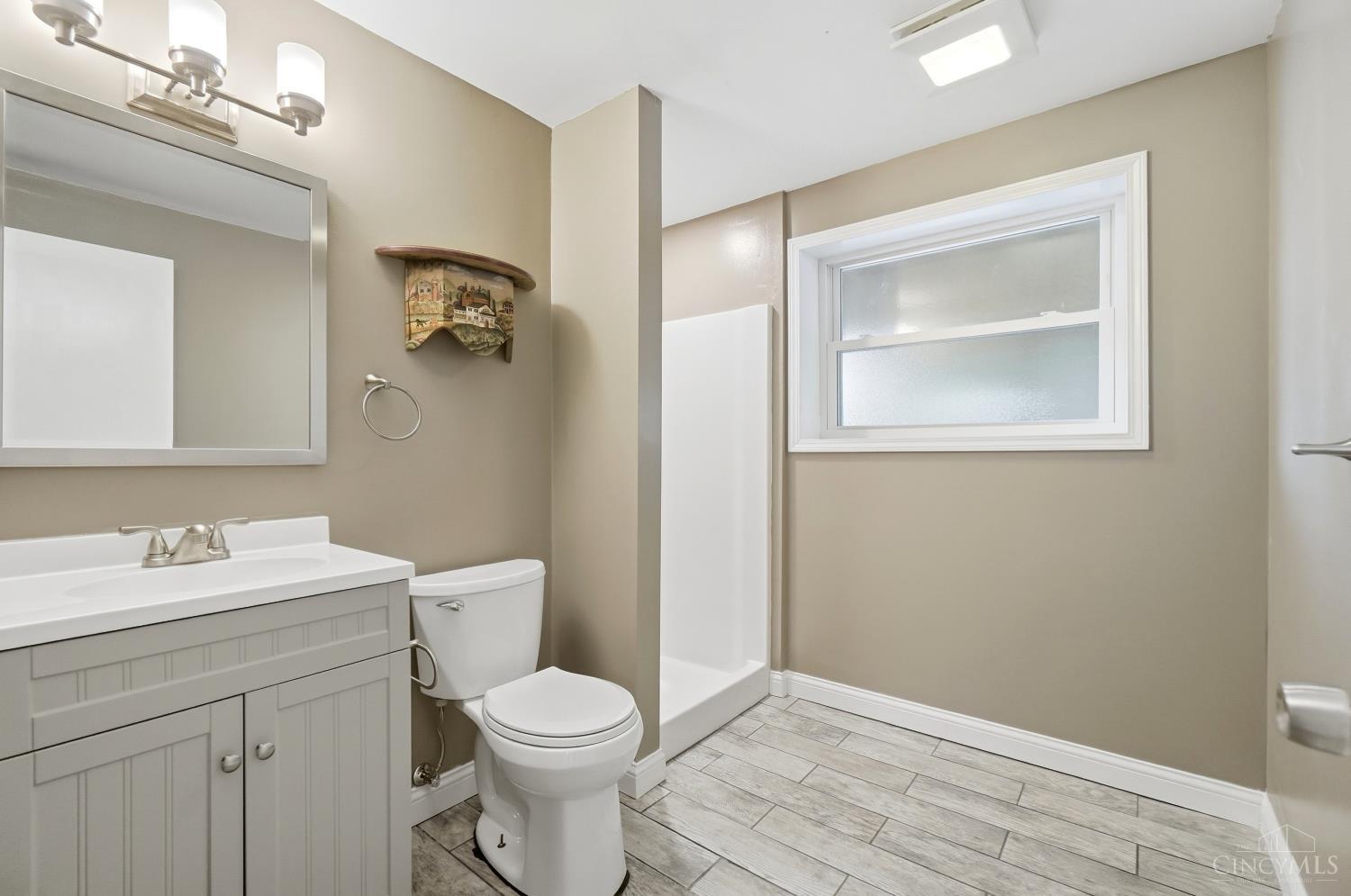 6821 Rackview Road, Green Twp, OH, 45248 — photo 47