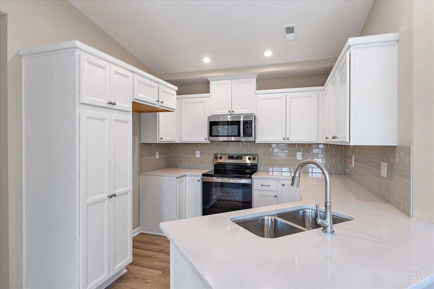 425 Pilot Point #1-305, Vandalia, OH, 45377 — photo 5