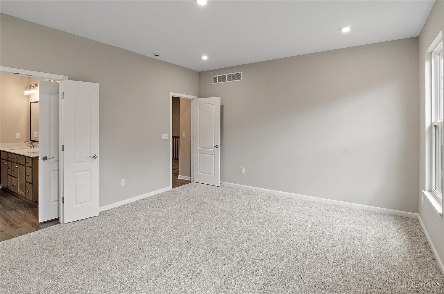 2552 Golden Leaf Drive, Beavercreek, OH, 45431 — photo 15
