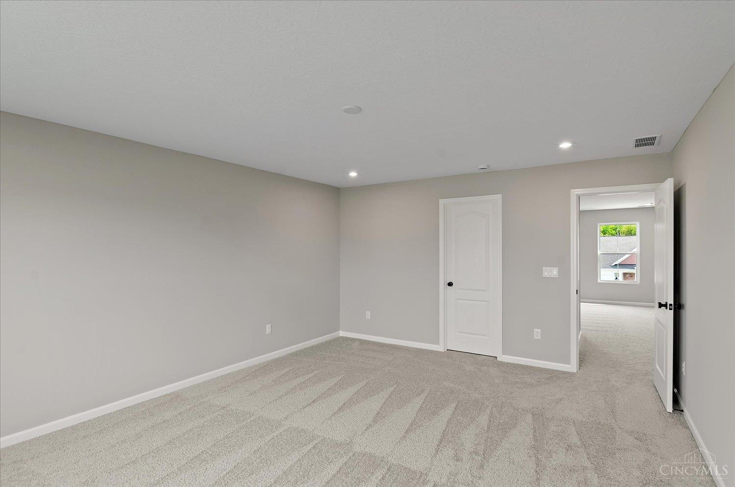 622 Tulip Court, Yellow Springs, OH, 45387 — photo 18