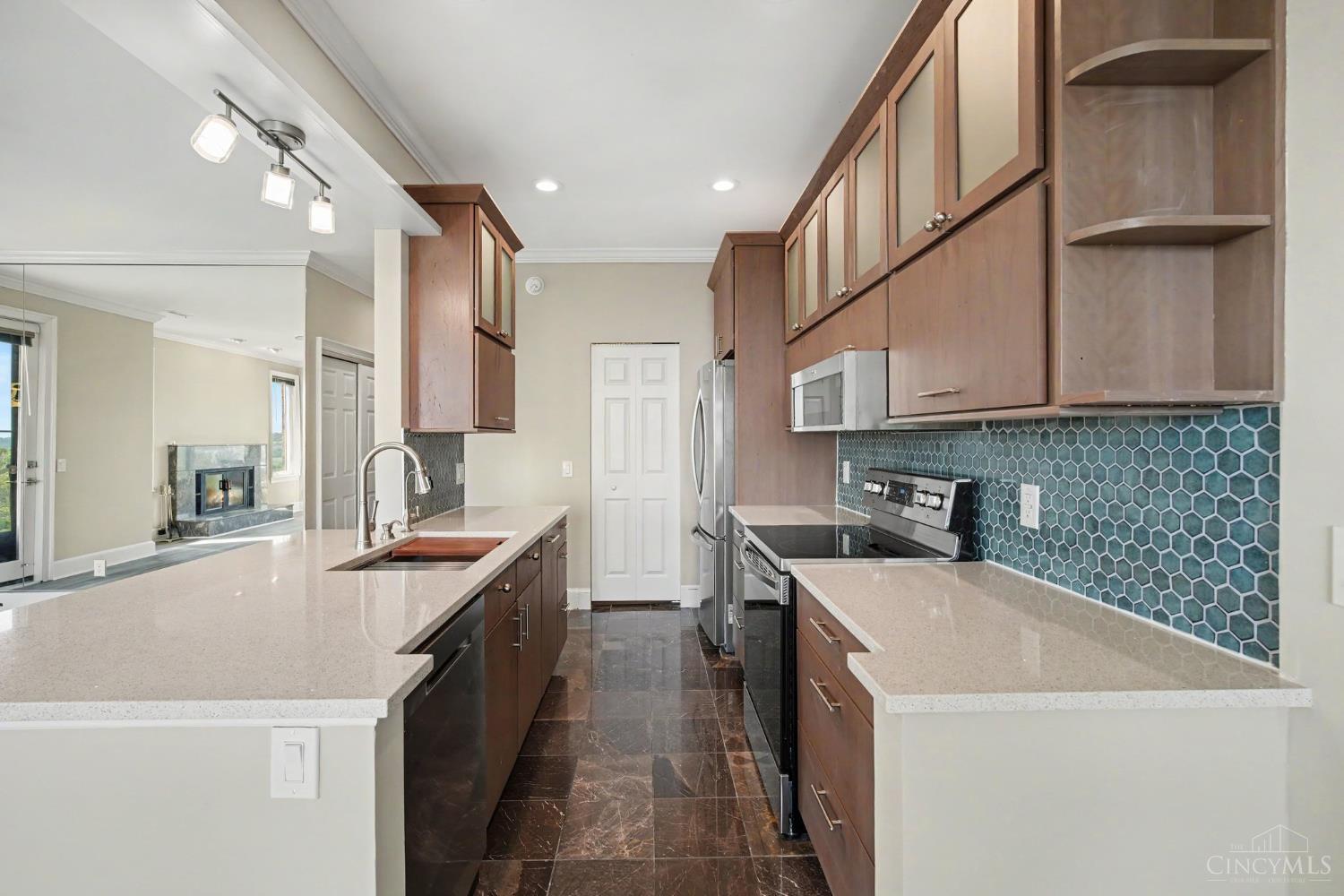 390 Grand Avenue #B, Cincinnati, OH, 45205 — photo 6