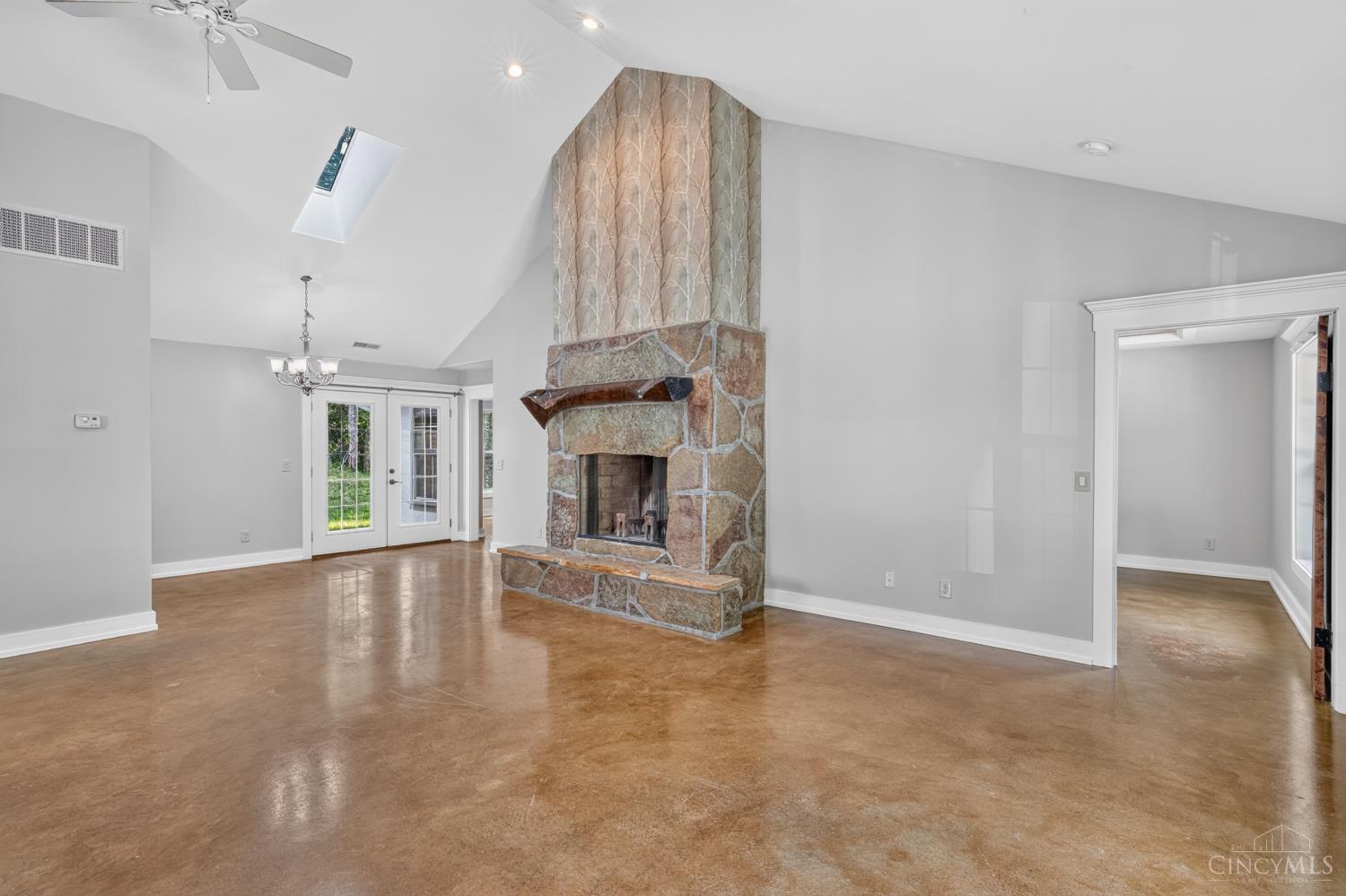 1843 Adams Road, Hamilton Twp, OH, 45140 — photo 4