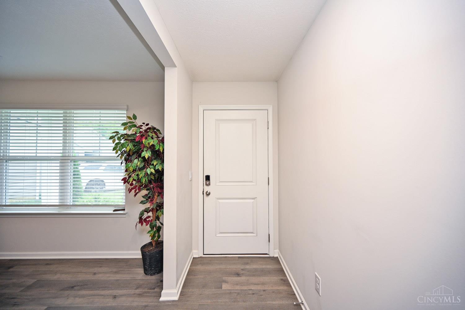 102 River Heights Drive, New Richmond, OH, 45157 — photo 5