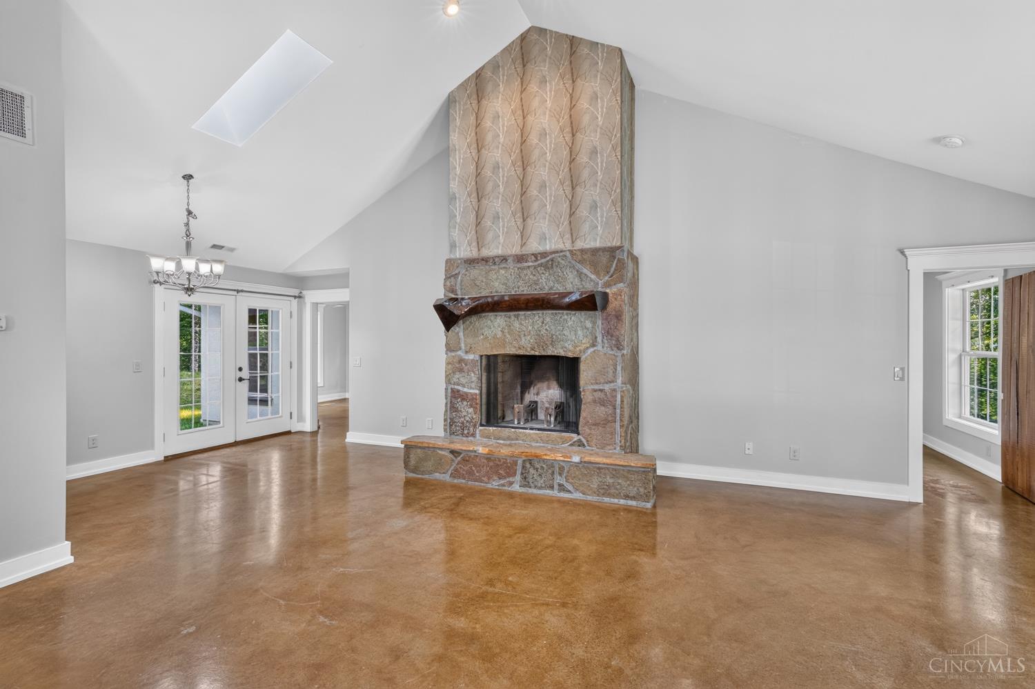 1843 Adams Road, Hamilton Twp, OH, 45140 — photo 12