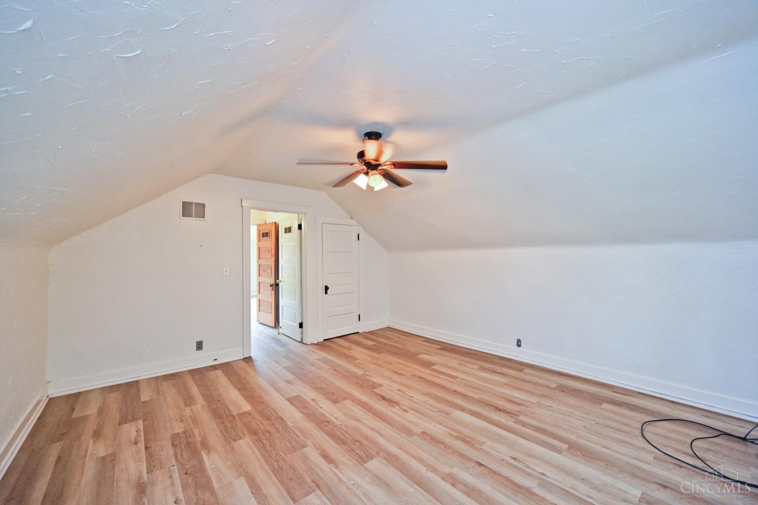 3937 Burwood Avenue, Cincinnati, OH, 45212 — photo 33