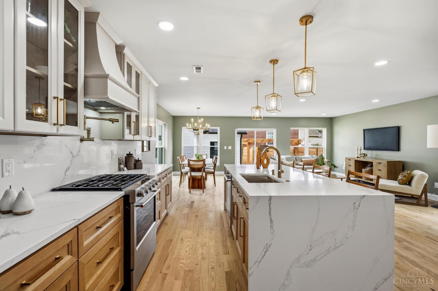 3834 Petoskey Avenue, Mariemont, OH, 45227 — photo 12
