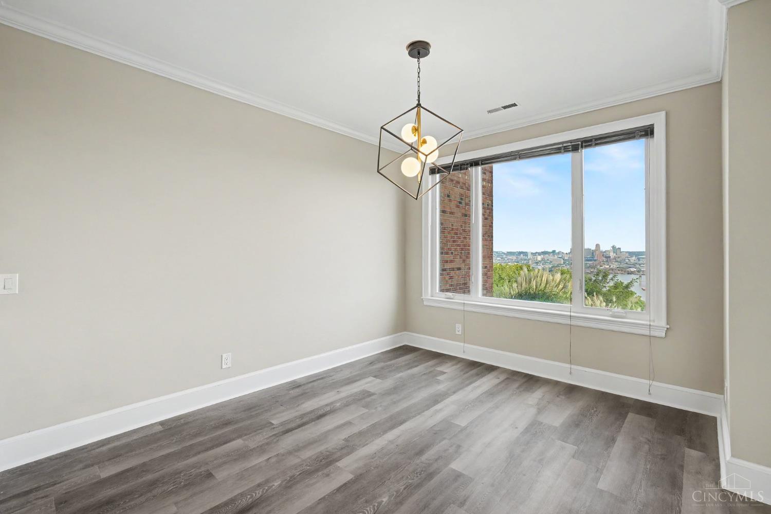 390 Grand Avenue #B, Cincinnati, OH, 45205 — photo 10