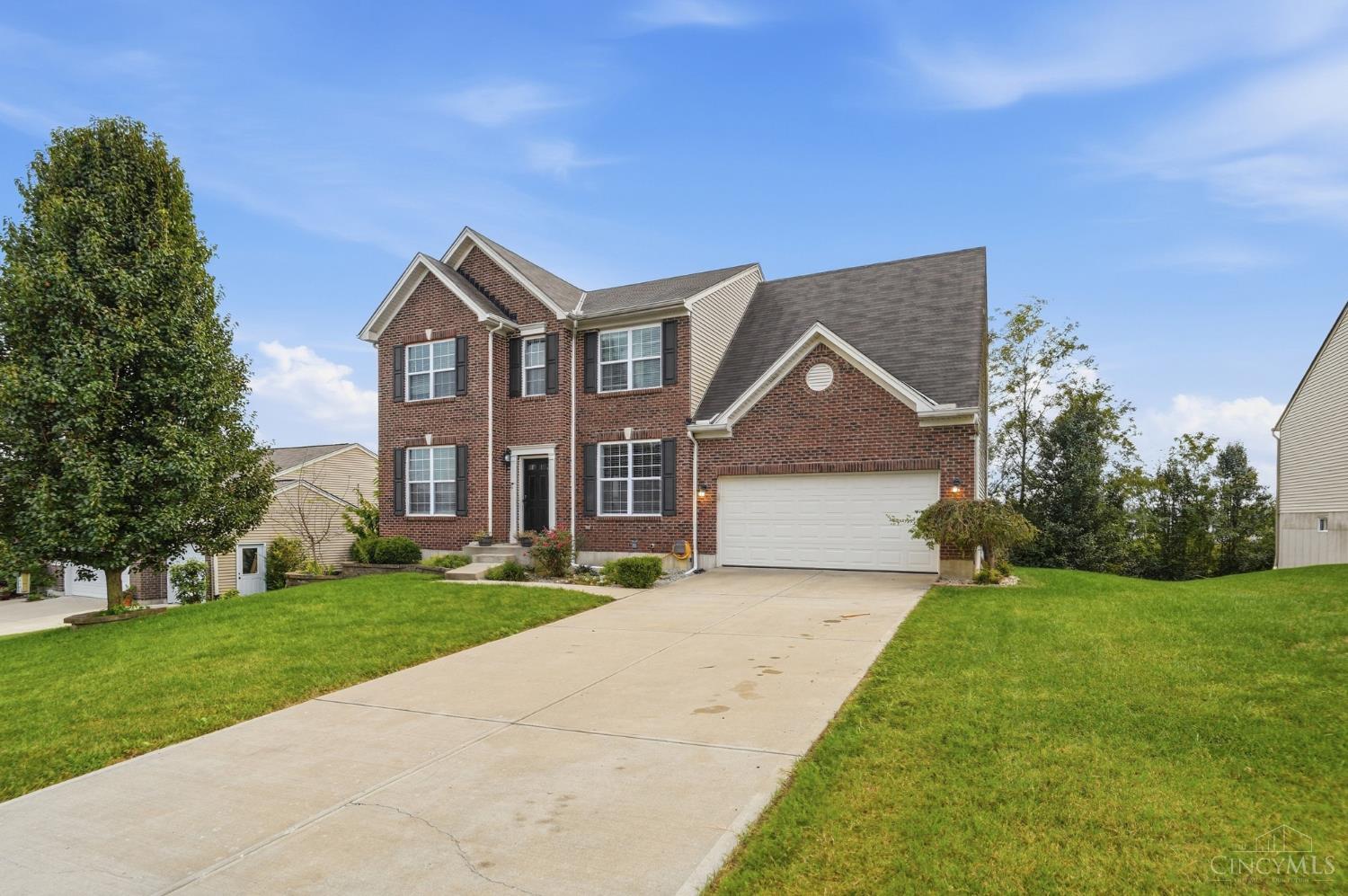 7477 Hunters Creek Lane, Colerain Twp, OH, 45247 — photo 2