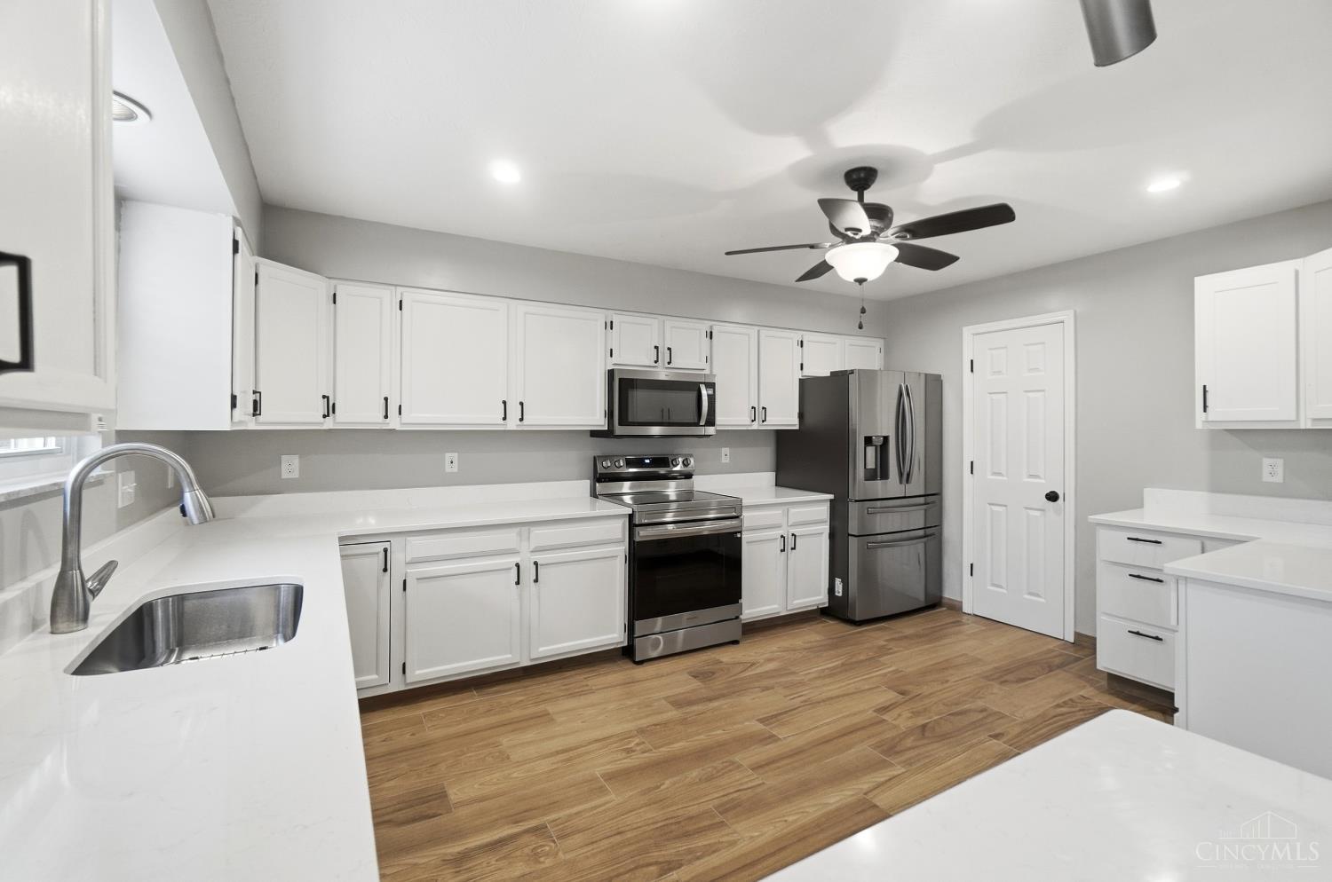 6821 Rackview Road, Green Twp, OH, 45248 — photo 17