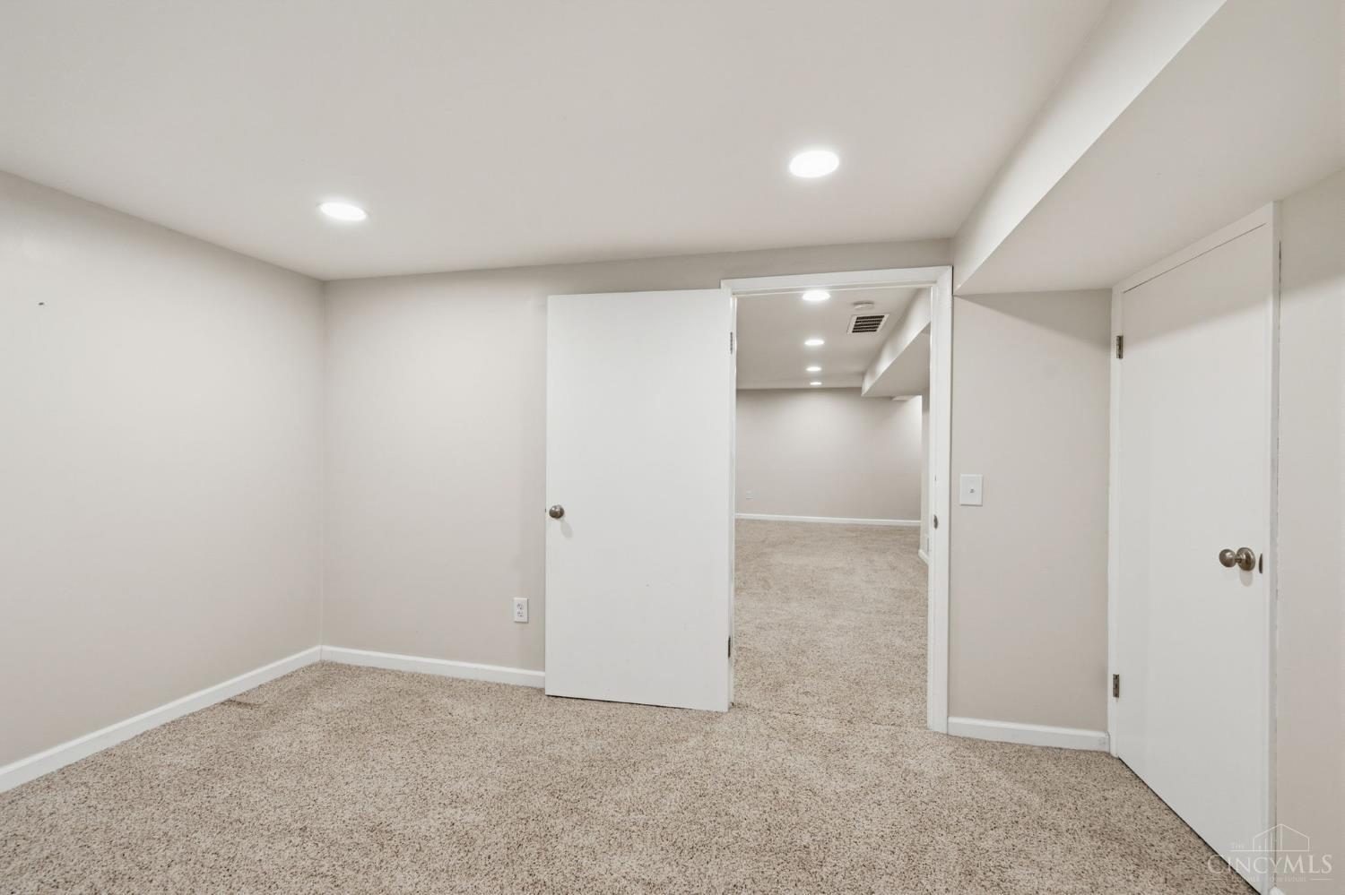 7141 Bluecrest Drive, Anderson Twp, OH, 45230 — photo 29