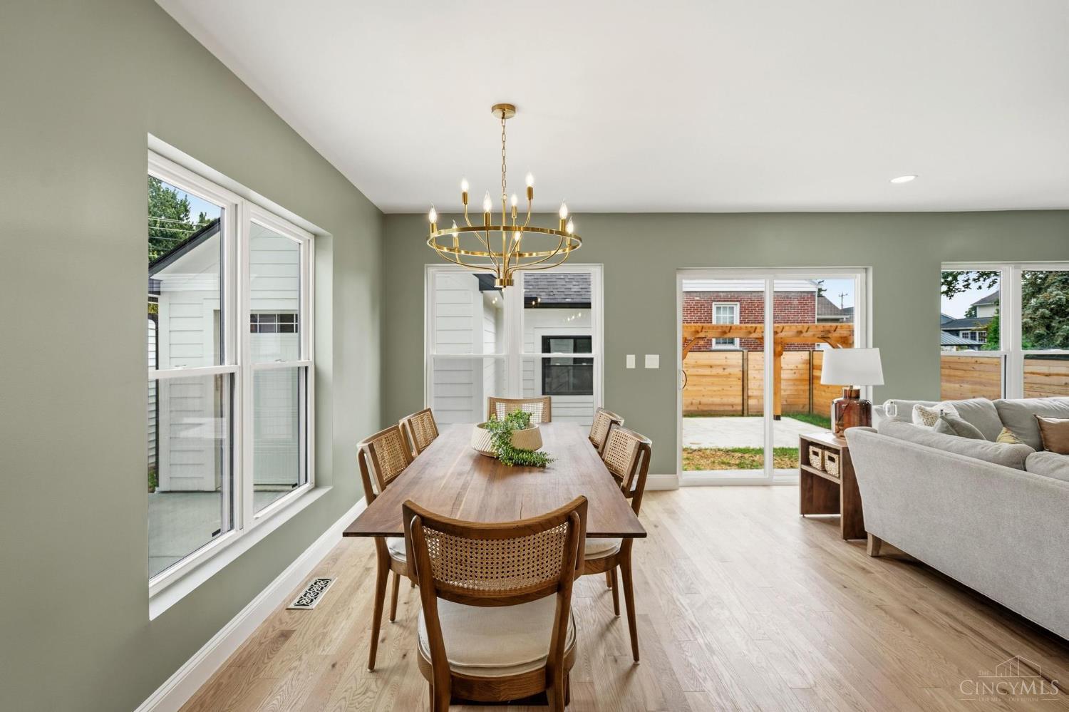 3834 Petoskey Avenue, Mariemont, OH, 45227 — photo 17