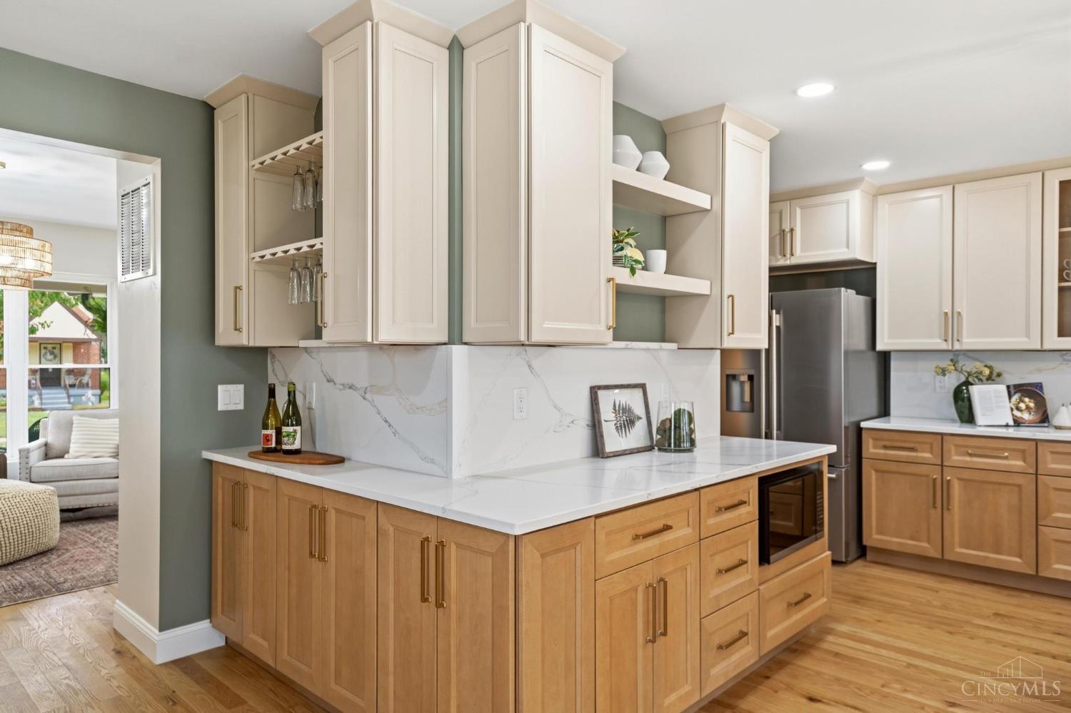 3834 Petoskey Avenue, Mariemont, OH, 45227 — photo 14