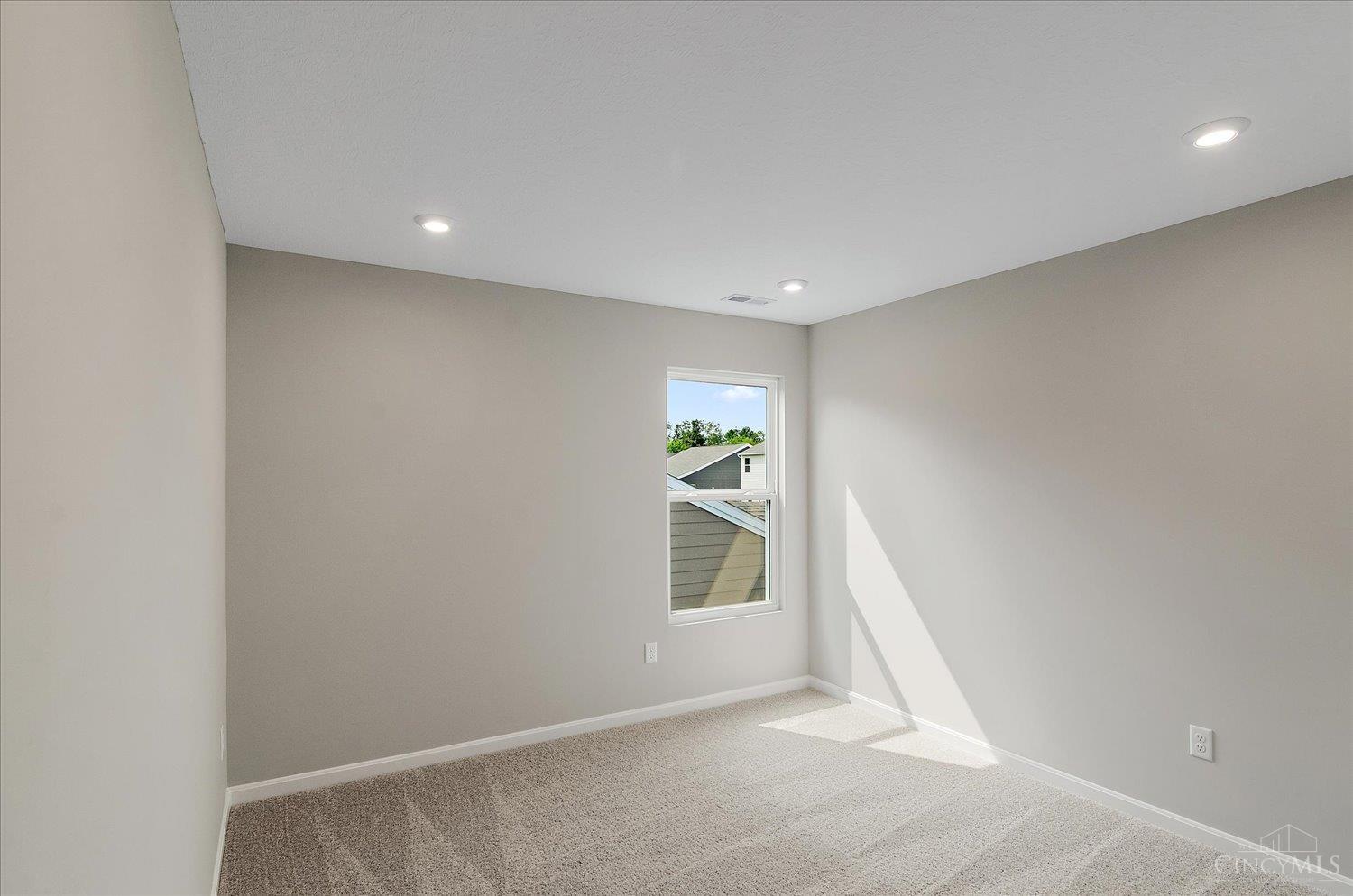 622 Tulip Court, Yellow Springs, OH, 45387 — photo 22
