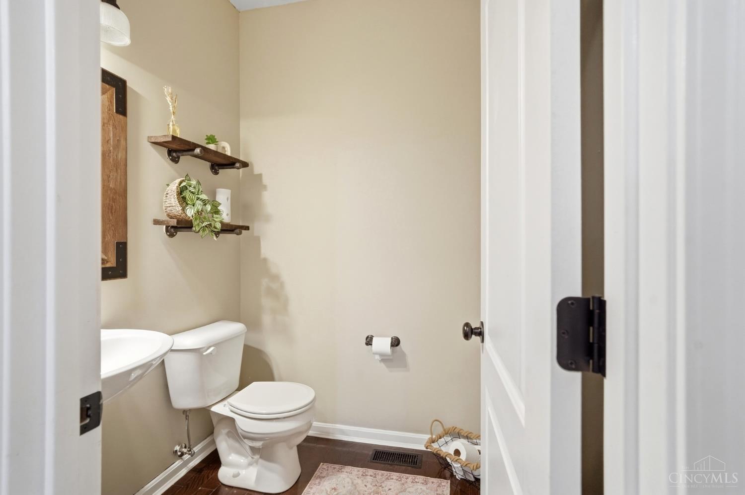 7477 Hunters Creek Lane, Colerain Twp, OH, 45247 — photo 25