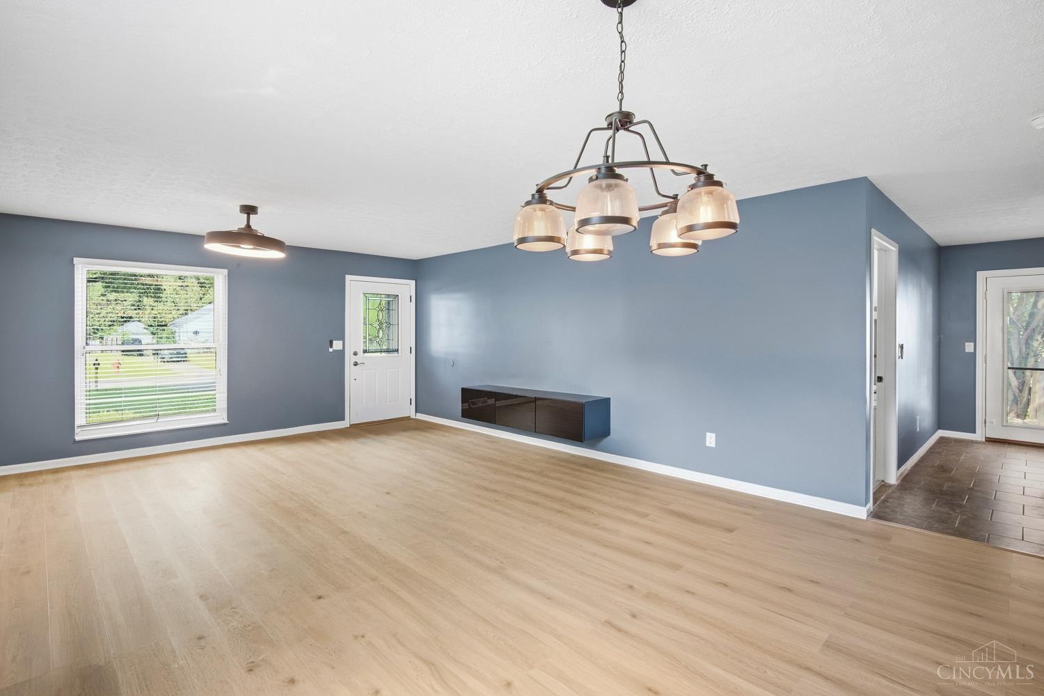 Photo 4 of Single family home for sale at 324 Conova Dr, Monroe, OH 45050 | MLS# 1894686 | Listing updated on 2026-09-26