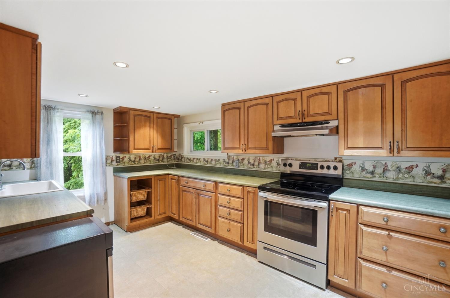 6951 Lesourdsville West Chester Road, Liberty Twp, OH, 45011 — photo 13